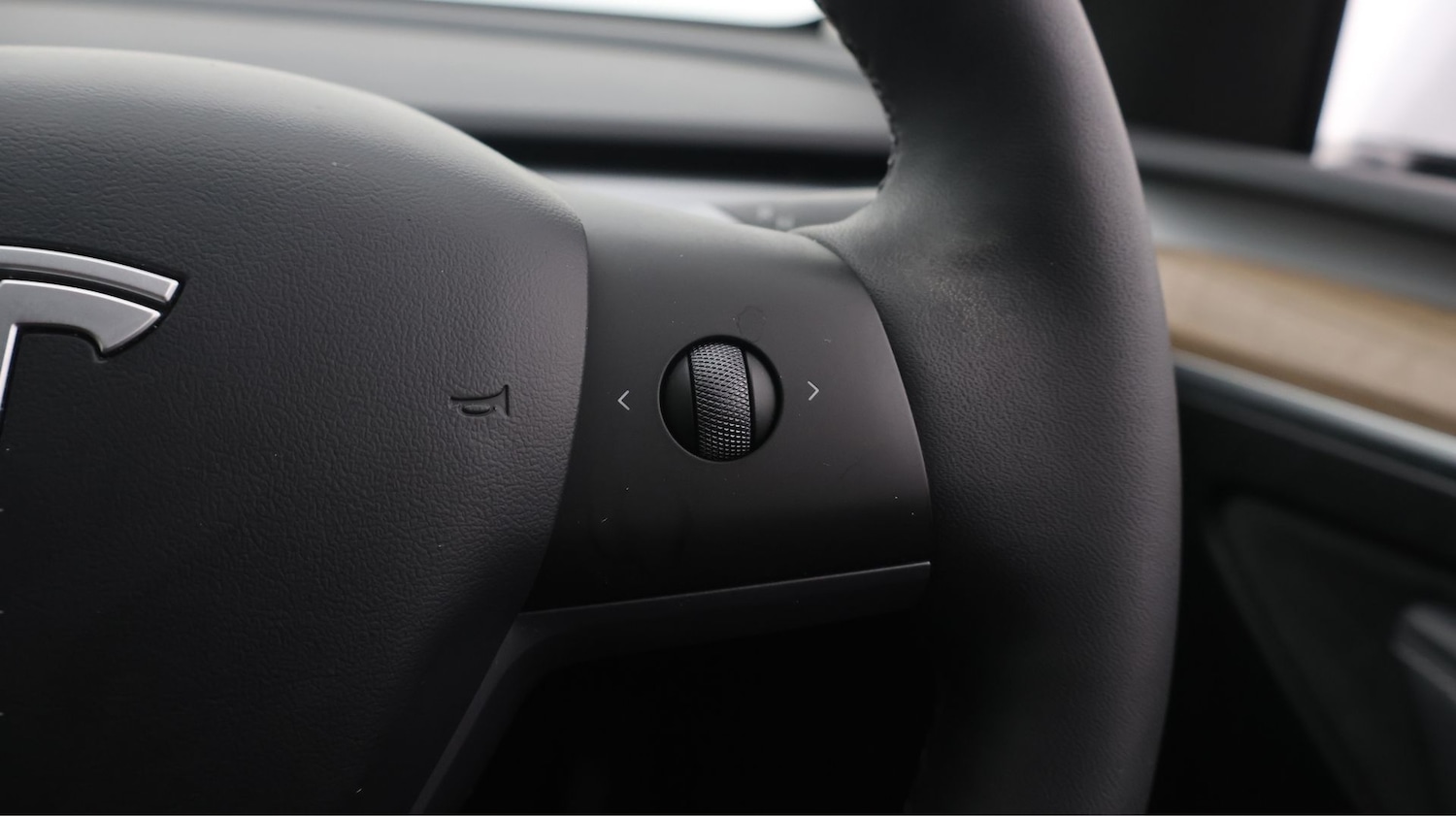 Used Tesla Model Y 2023 for sale - 77181834: Photo 23