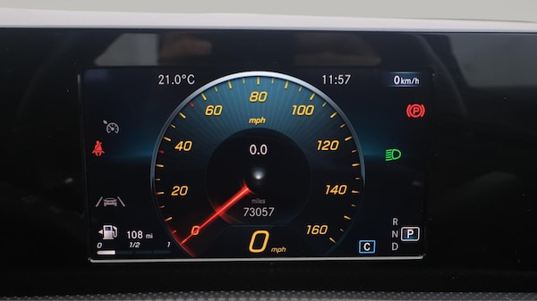 Used Mercedes-Benz A-Class 2018 for sale - 76239547: Photo 11