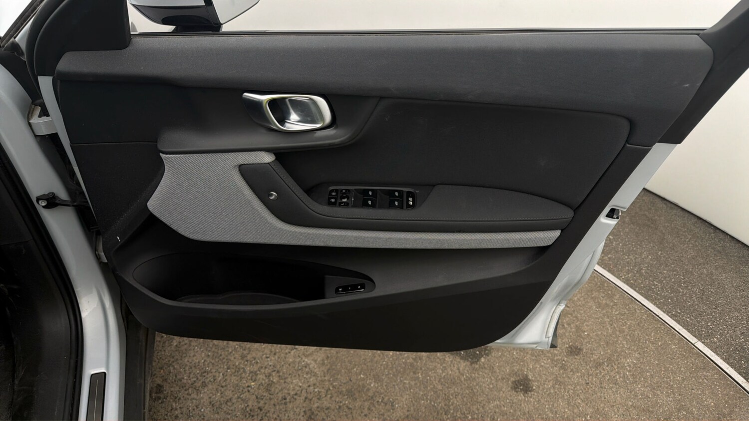 Used Polestar Polestar 2 2023 for sale - 78011015: Photo 14