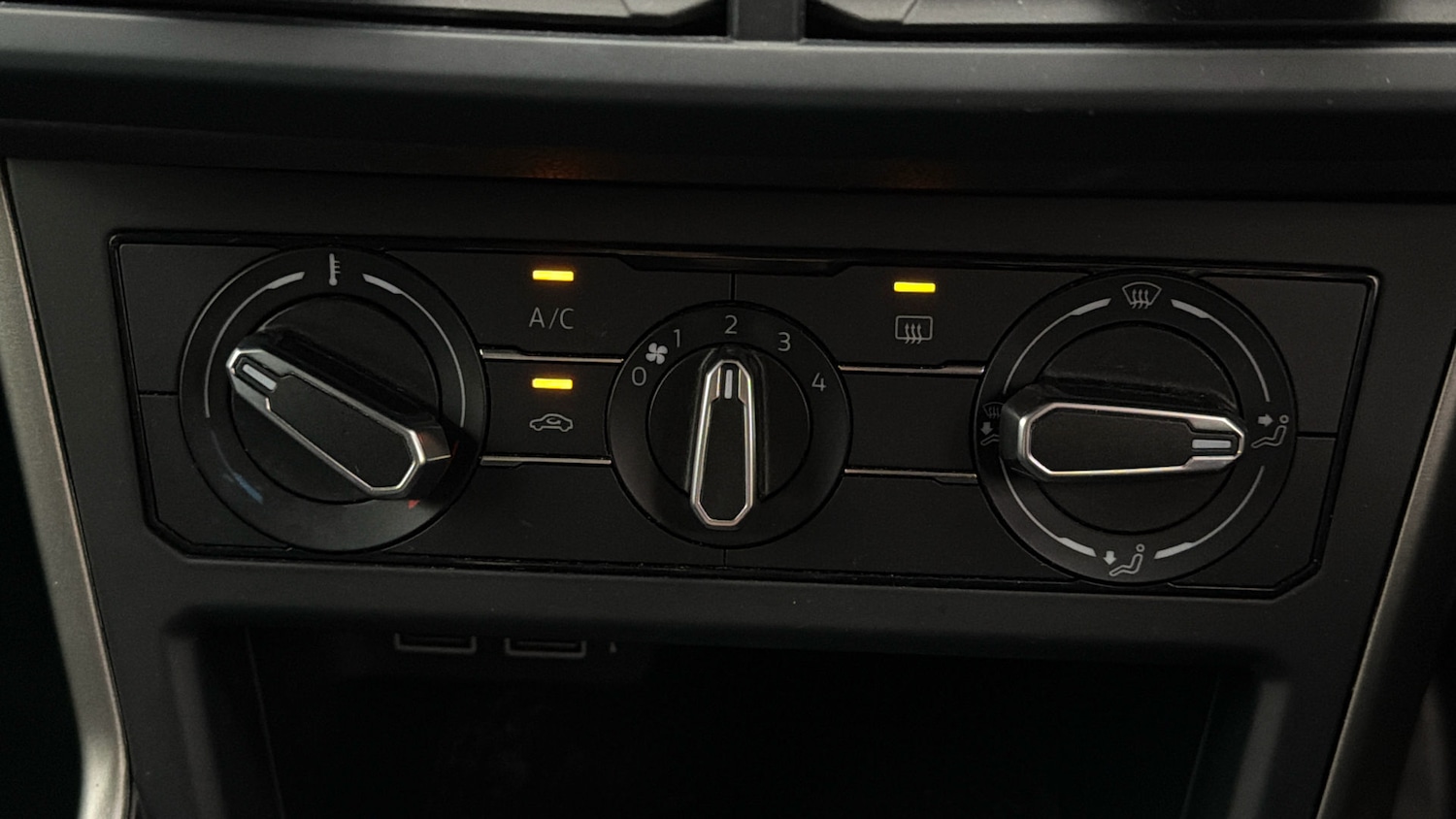 Used Volkswagen Polo 2020 for sale - 78040130: Photo 11