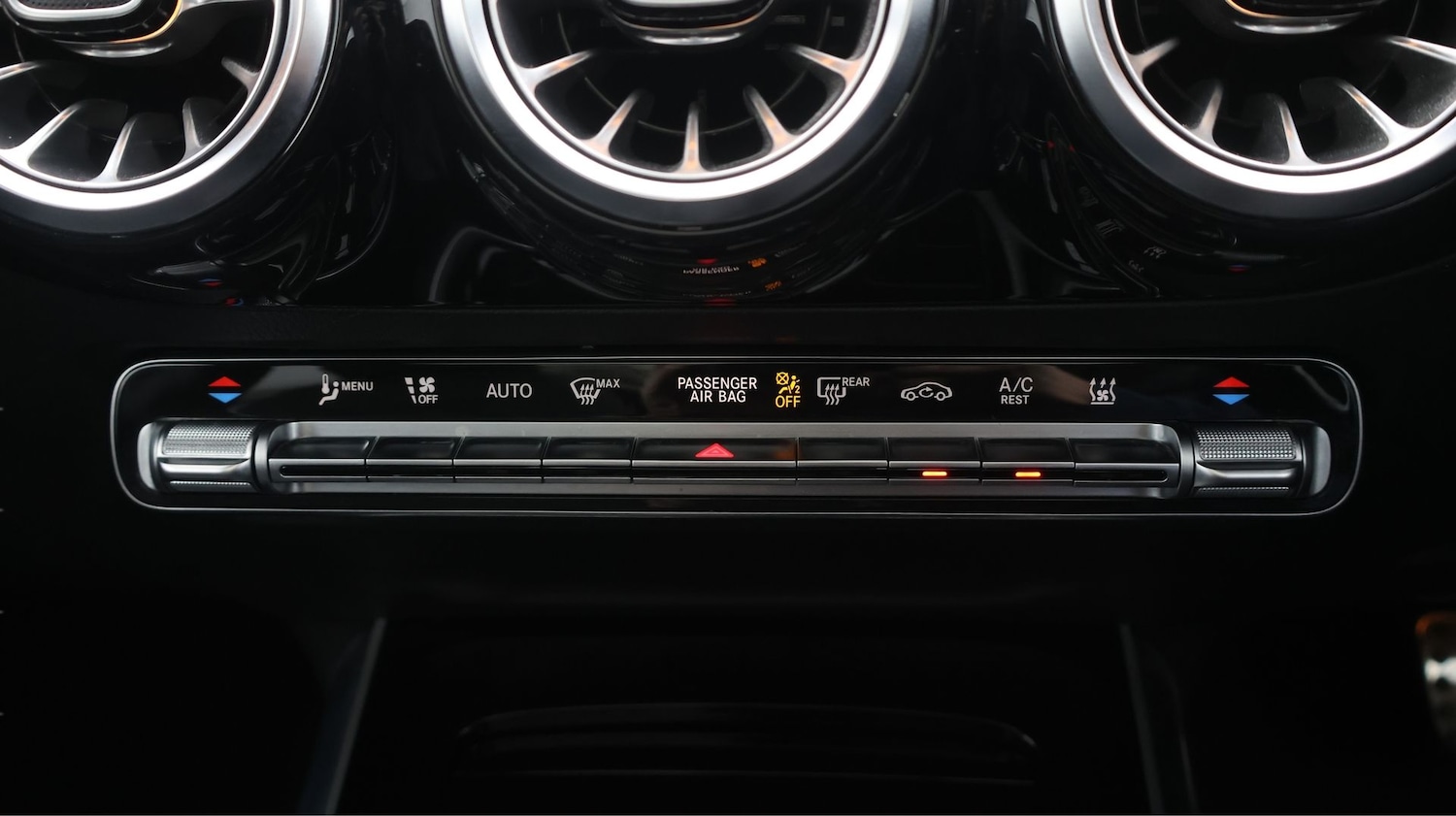 Used Mercedes-Benz GLA 2021 for sale - 77833974: Photo 12