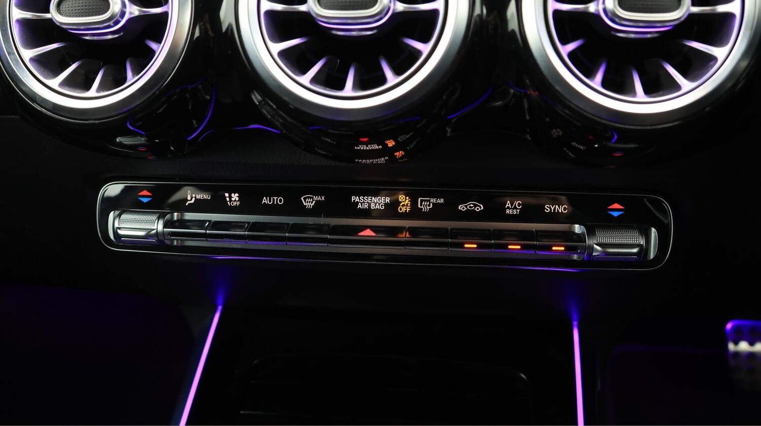 Used Mercedes-Benz GLB 2020 for sale - 76472886: Photo 13