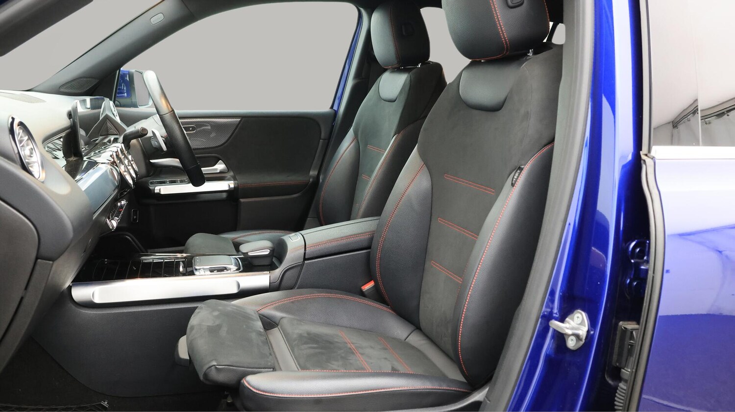 Used Mercedes-Benz GLB 2020 for sale - 76472886: Photo 15