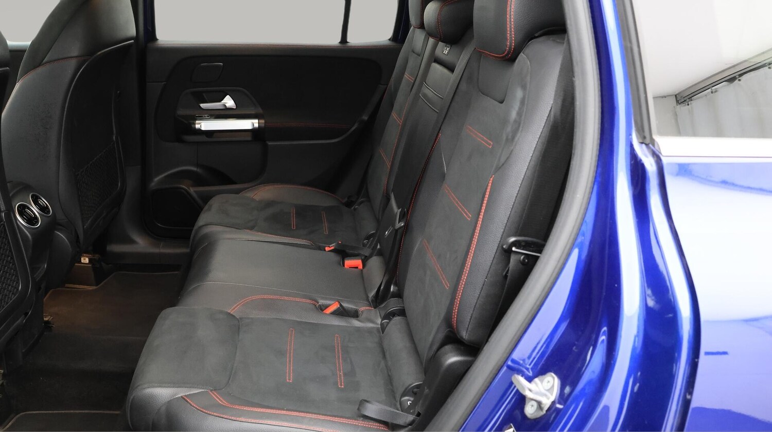 Used Mercedes-Benz GLB 2020 for sale - 76472886: Photo 17