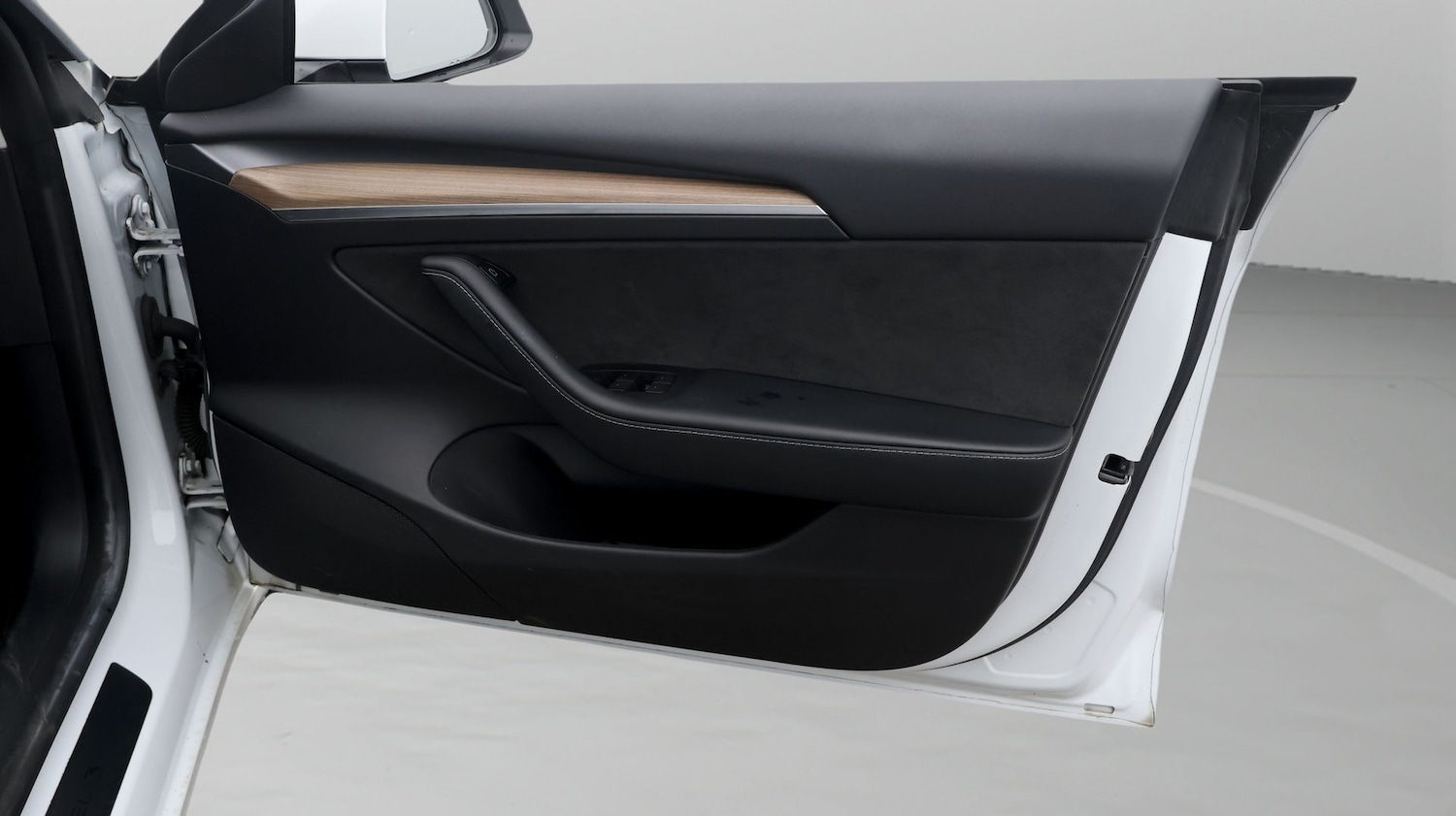 Used Tesla Model 3 2023 for sale - 77628950: Photo 15