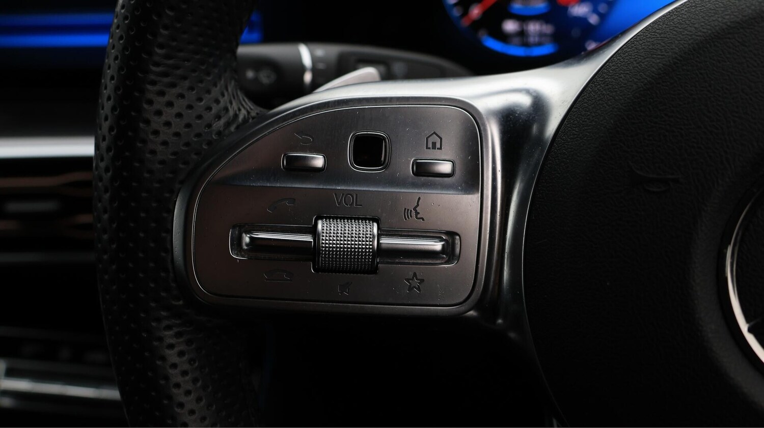 Used Mercedes-Benz EQC 2022 for sale - 76307468: Photo 24