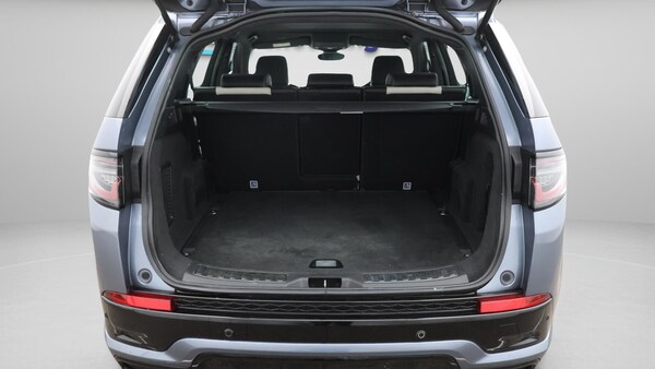 Used Land Rover Discovery Sport 2021 for sale - 76108832: Photo 17