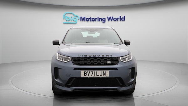 Used Land Rover Discovery Sport 2021 for sale - 76108832: Photo 2