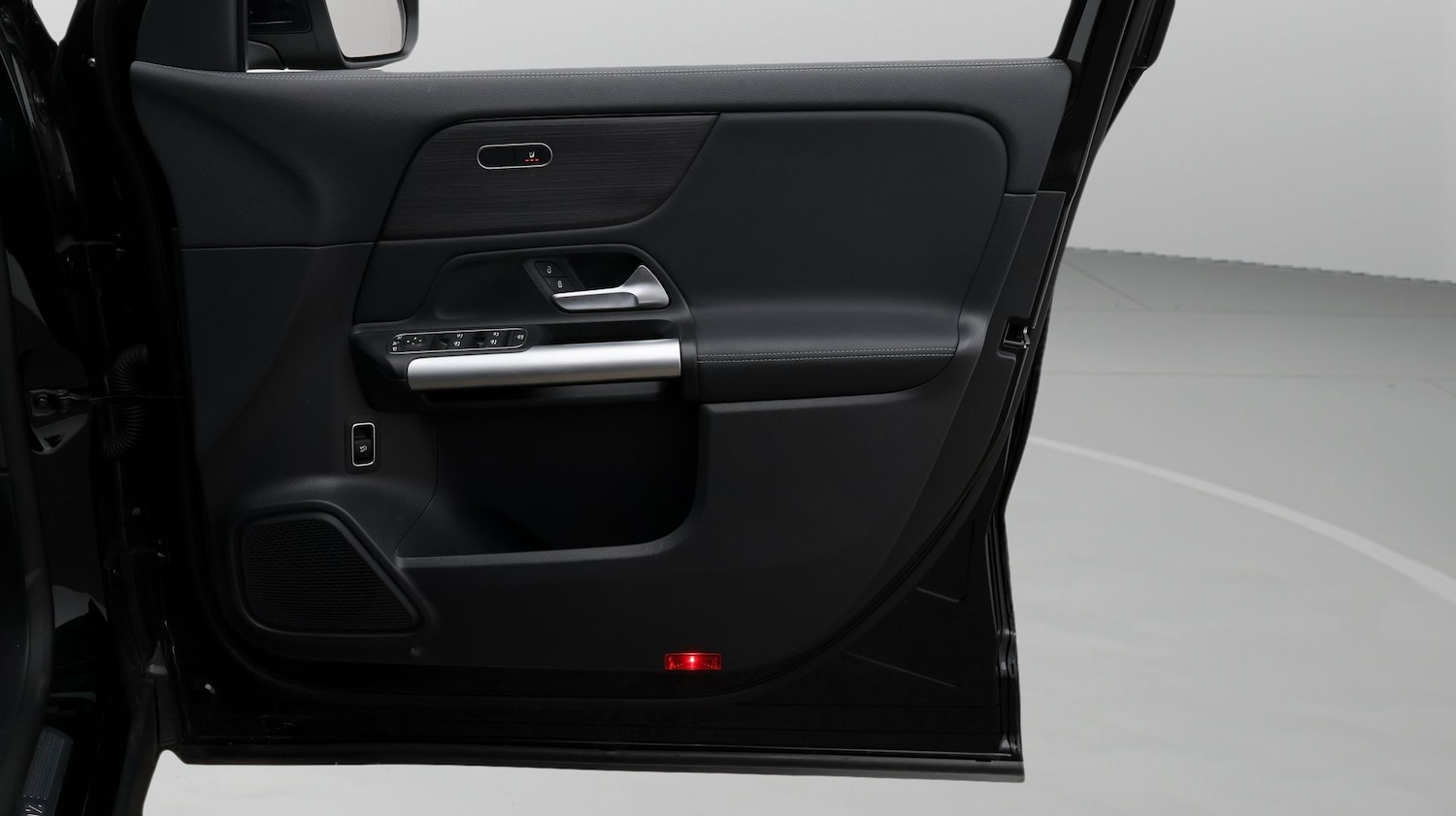 Used Mercedes-Benz GLA 2025 for sale - 77318679: Photo 15