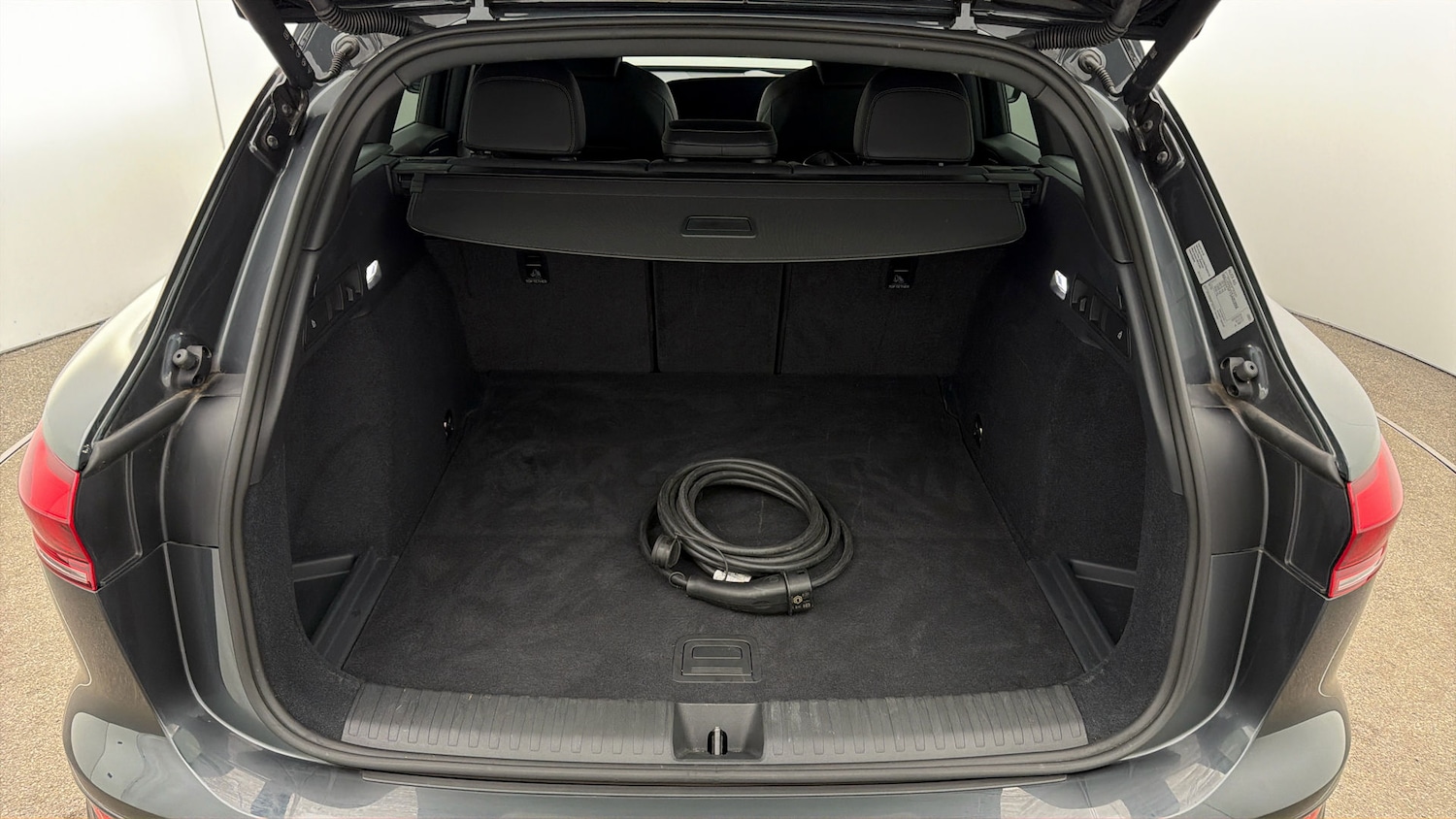 Used Audi Q6 e-tron 2025 for sale - 77774617: Photo 16