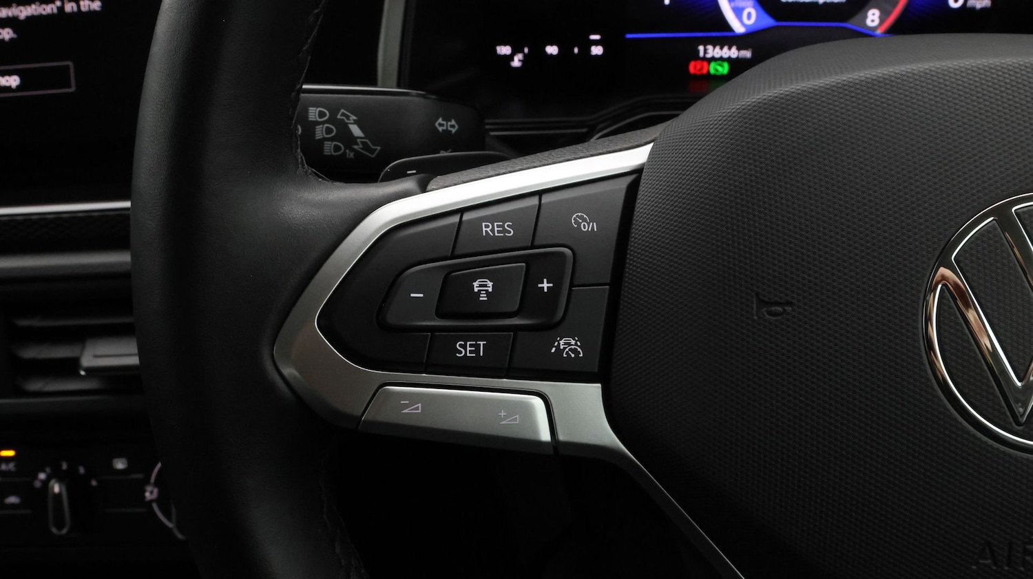 Used Volkswagen Polo for sale - 77682127: Photo 23