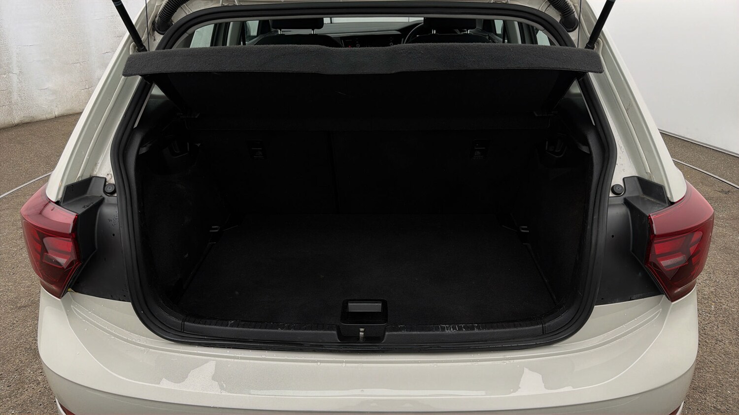 Used Volkswagen Polo 2024 for sale - 78053386: Photo 16