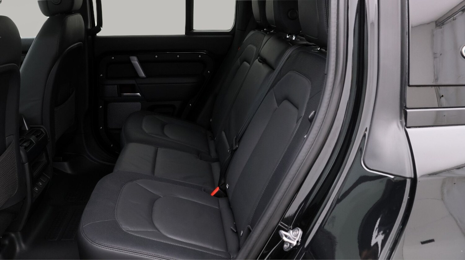 Used Land Rover Defender 2024 for sale - 77517367: Photo 16