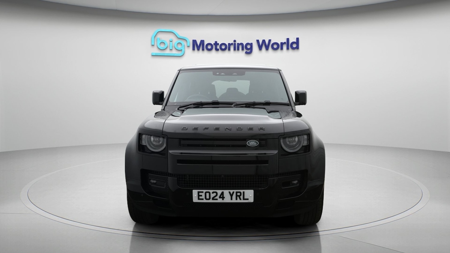 Used Land Rover Defender 2024 for sale - 77517367: Photo 2
