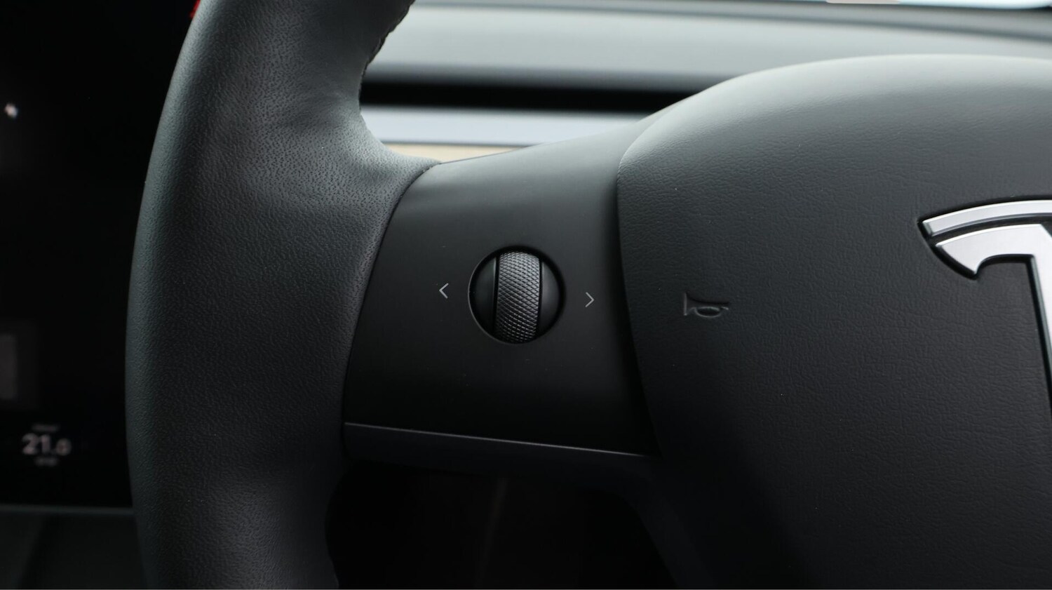 Used Tesla Model Y 2022 for sale - 76200550: Photo 25