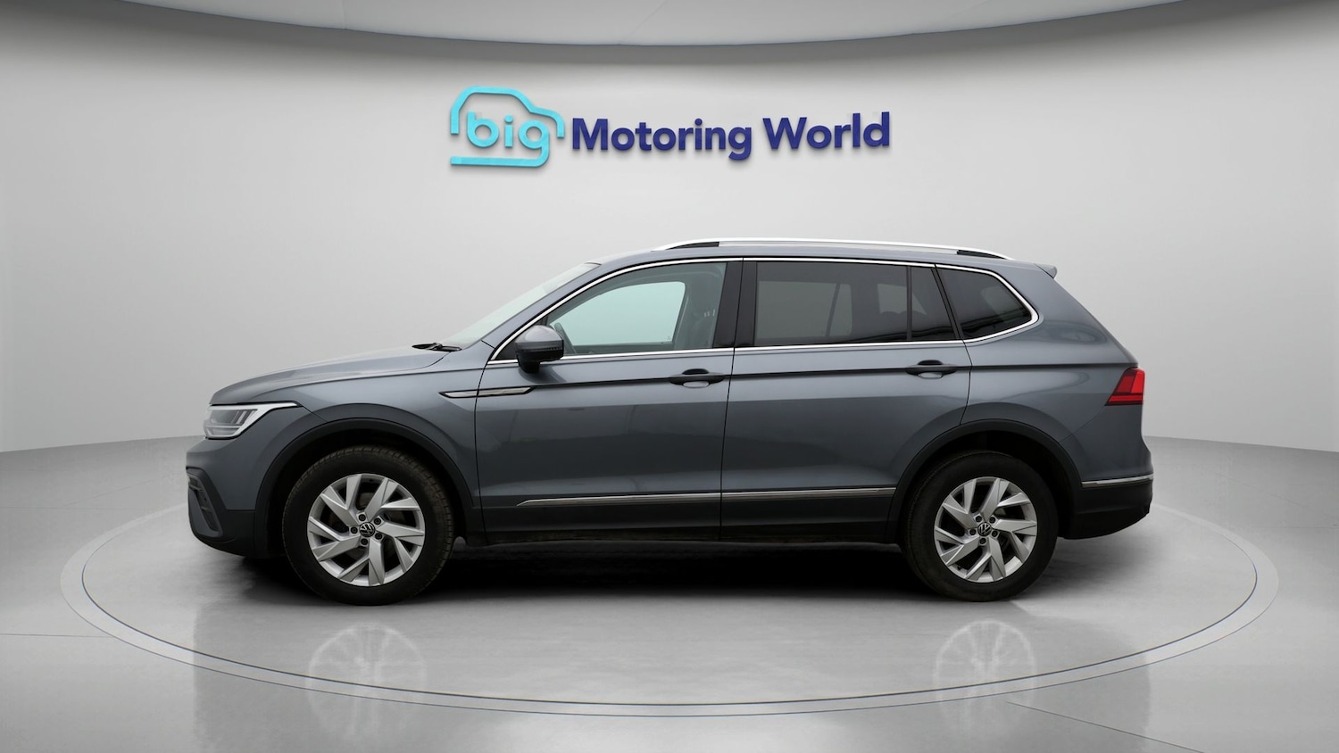 Used Volkswagen Tiguan Allspace for sale - 77208135: Photo 4
