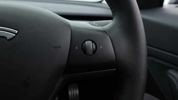 Used Tesla Model 3 2020 for sale - 76200551: Photo 26