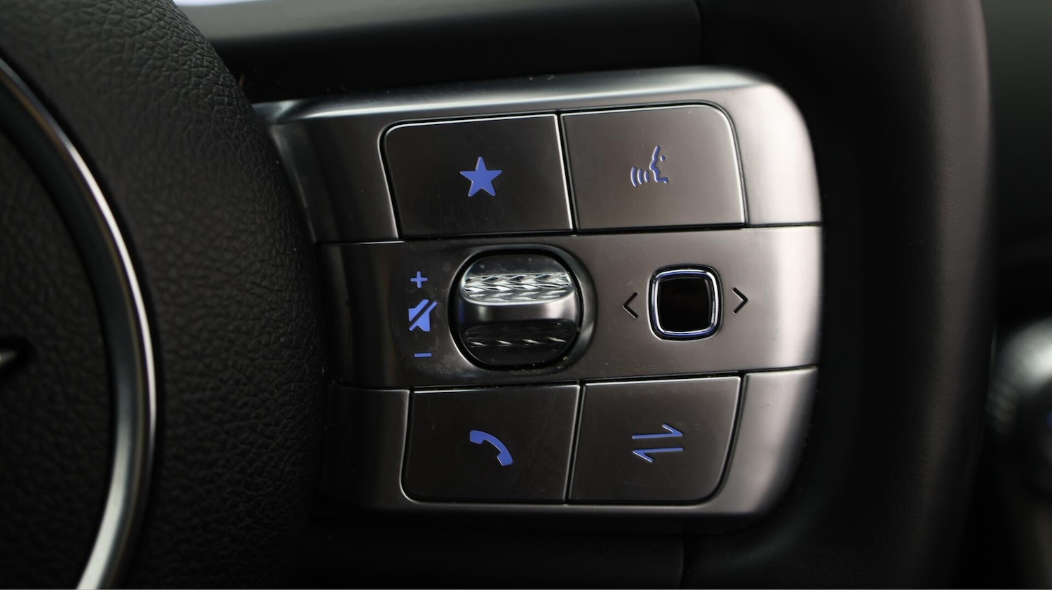 Used Genesis GV60 2022 for sale - 76743361: Photo 25