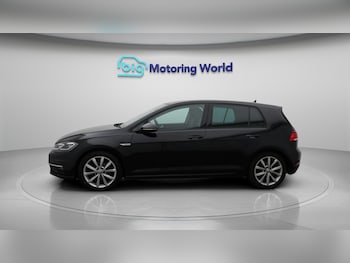 Used Volkswagen Golf 2020 for sale - 76380877: Photo