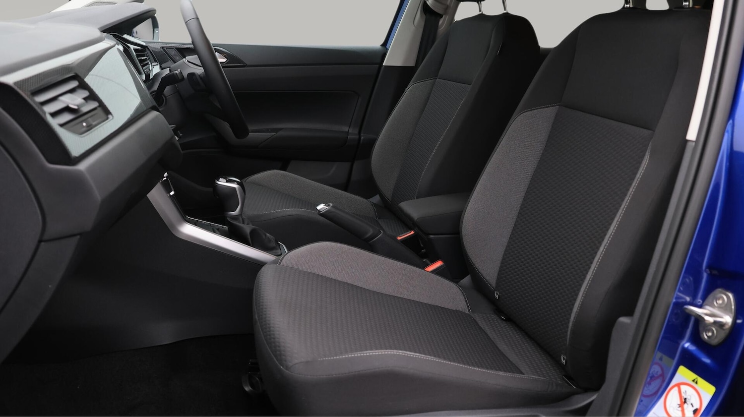 Used Volkswagen Polo 2024 for sale - 76424061: Photo 15