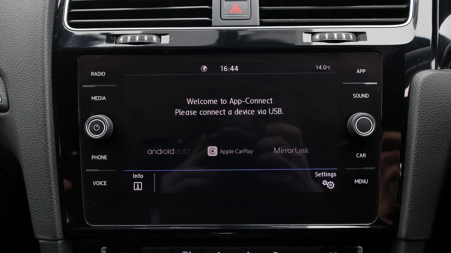 Used Volkswagen Golf 2018 for sale - 77628783: Photo 25