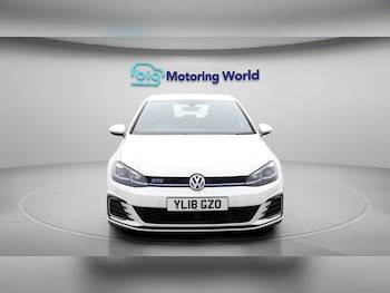 Used Volkswagen Golf 2018 for sale - 77628783: Photo