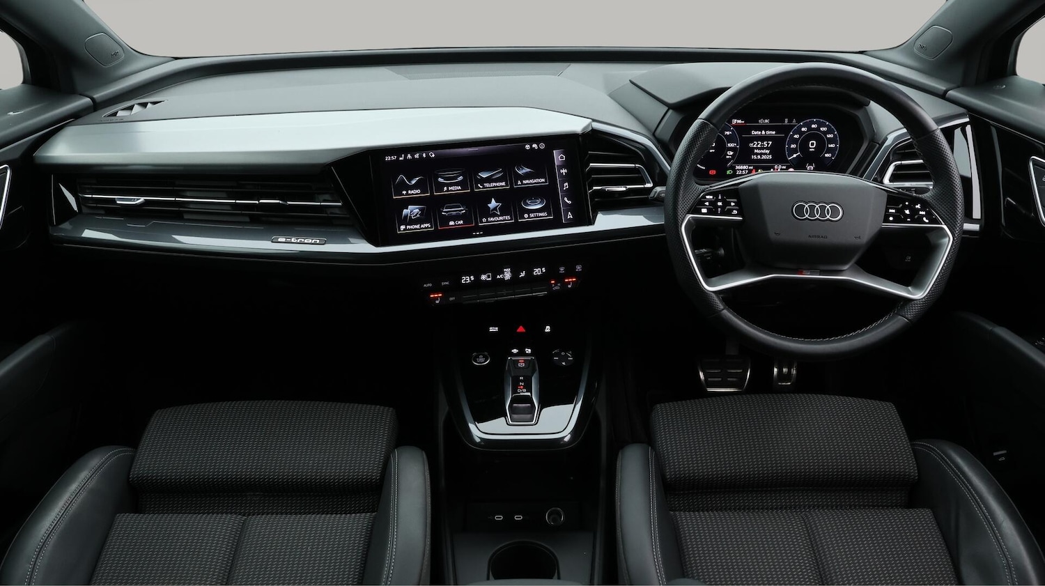 Used Audi Q4 e-tron 2023 for sale - 75976995: Photo 14