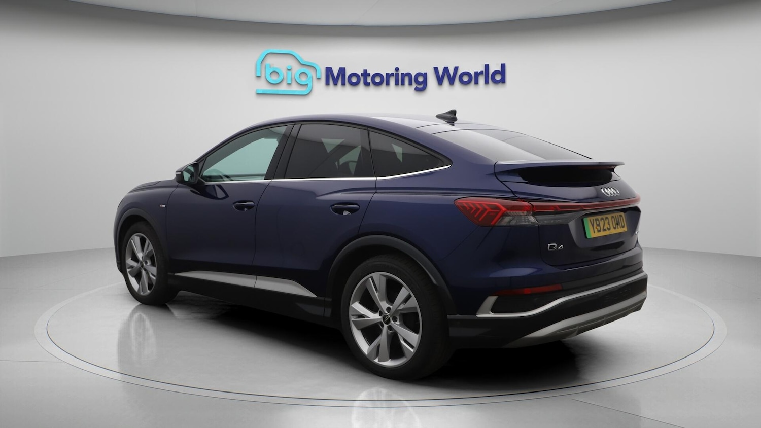 Used Audi Q4 e-tron 2023 for sale - 75976995: Photo 6