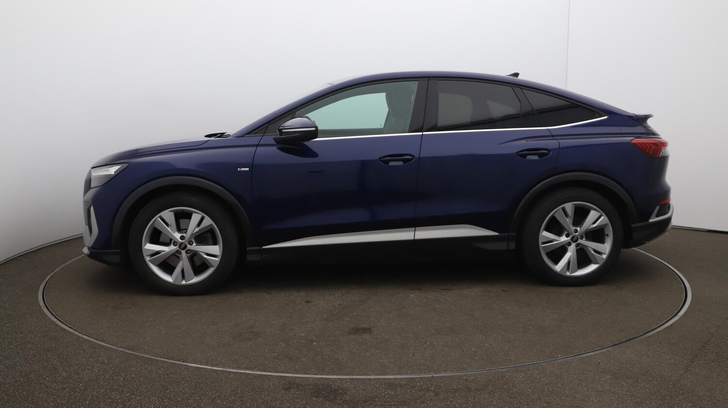 Used Audi Q4 e-tron 2023 for sale - 75976995: Photo 66