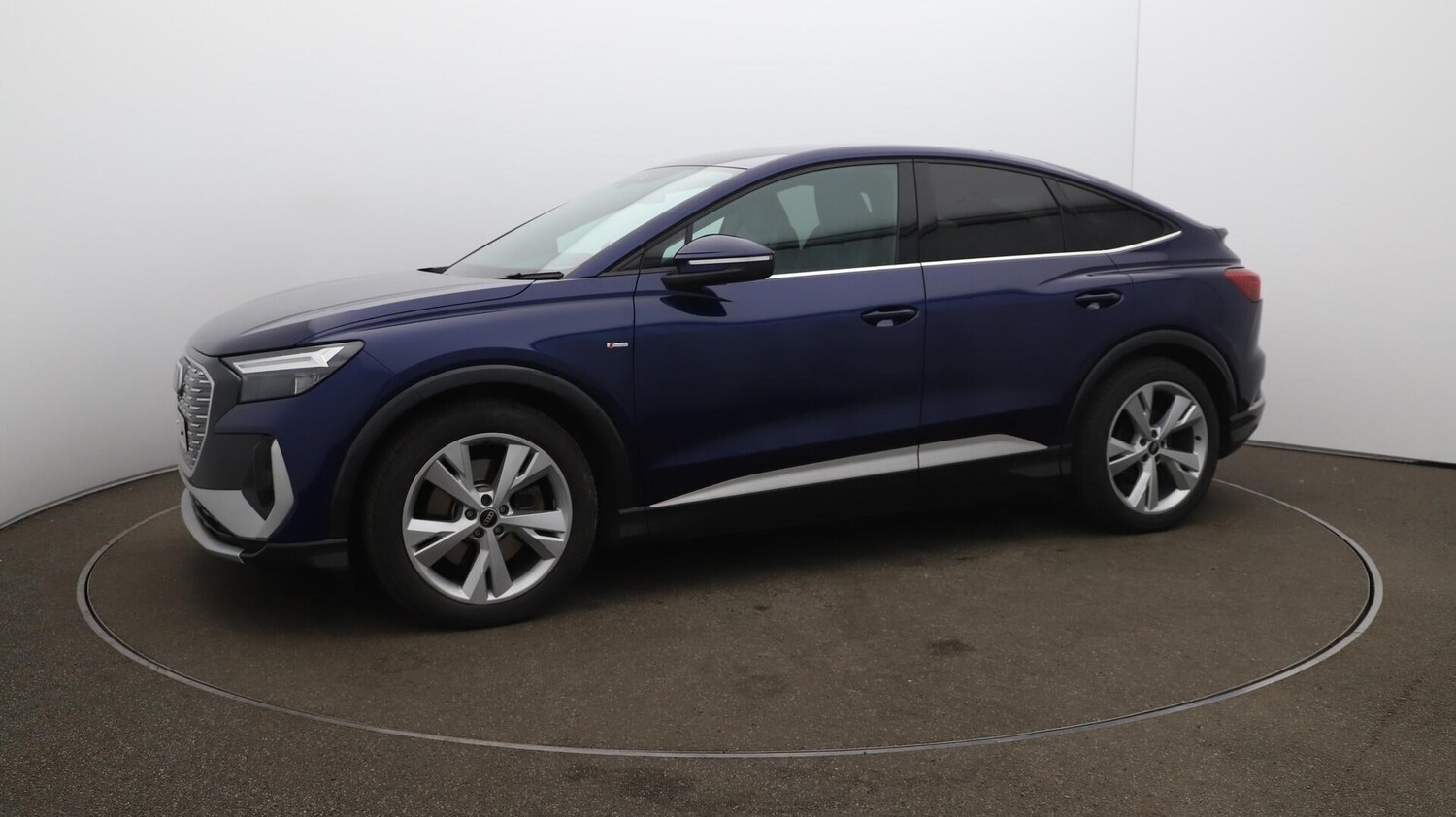 Used Audi Q4 e-tron 2023 for sale - 75976995: Photo 68