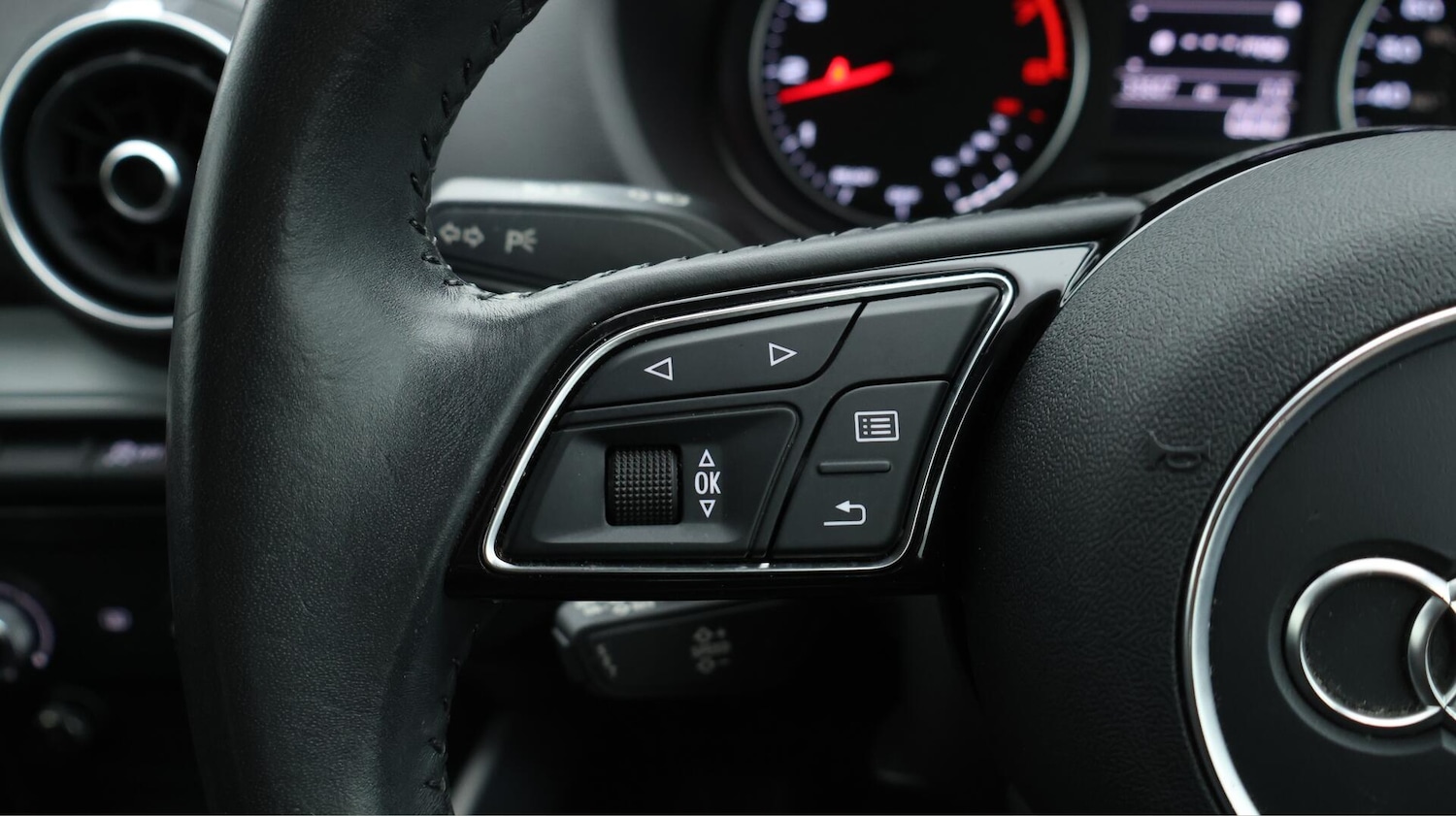 Used Audi Q2 2020 for sale - 76537712: Photo 23