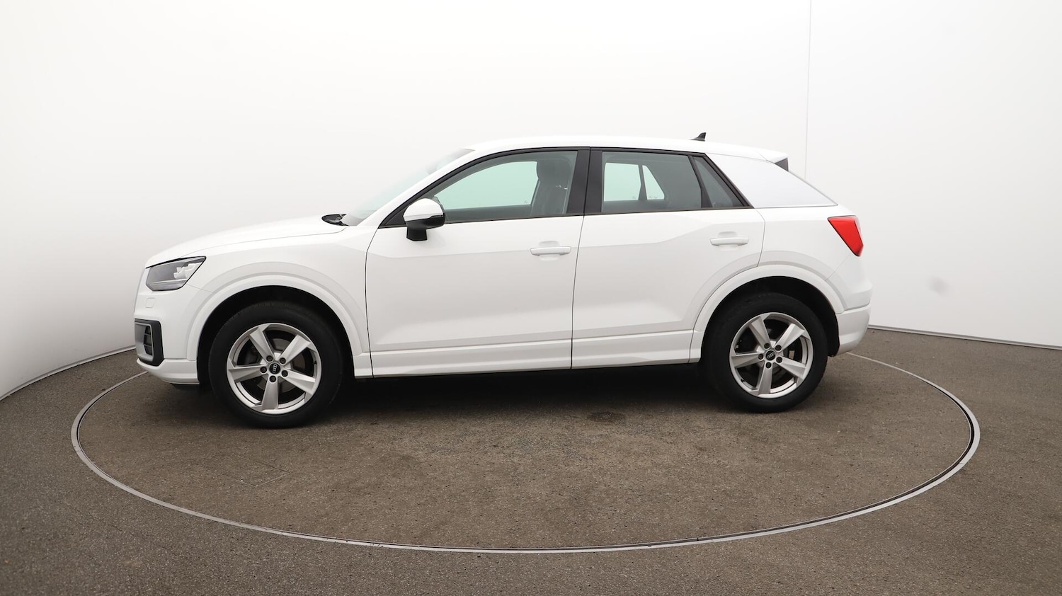 Used Audi Q2 2020 for sale - 76537712: Photo 64