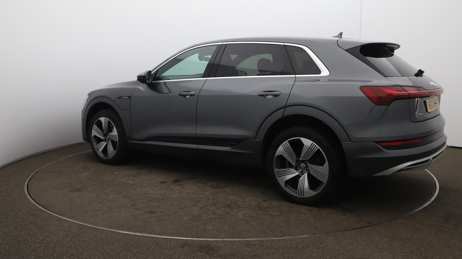 Used Audi e-tron 2020 for sale - 76020434: Photo 12