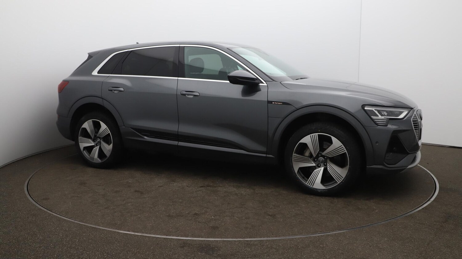 Used Audi e-tron 2020 for sale - 76020434: Photo 32