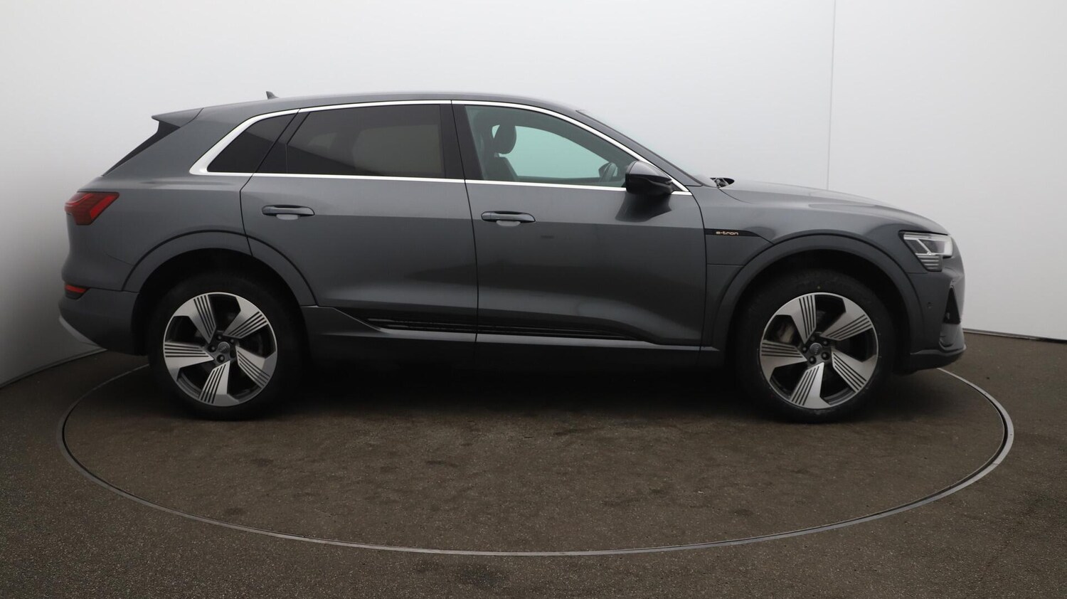 Used Audi e-tron 2020 for sale - 76020434: Photo 38
