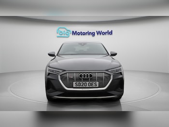 Used Audi e-tron 2020 for sale - 76020434: Photo 3