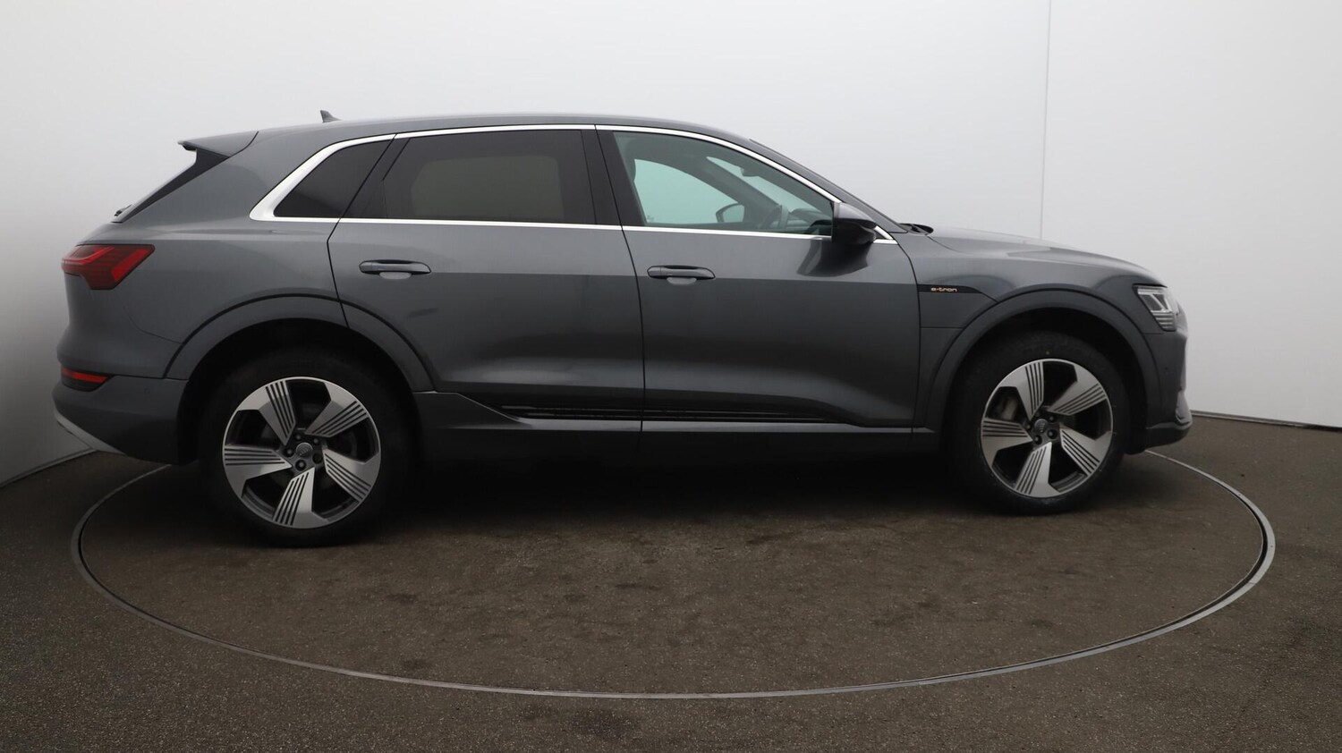 Used Audi e-tron 2020 for sale - 76020434: Photo 40