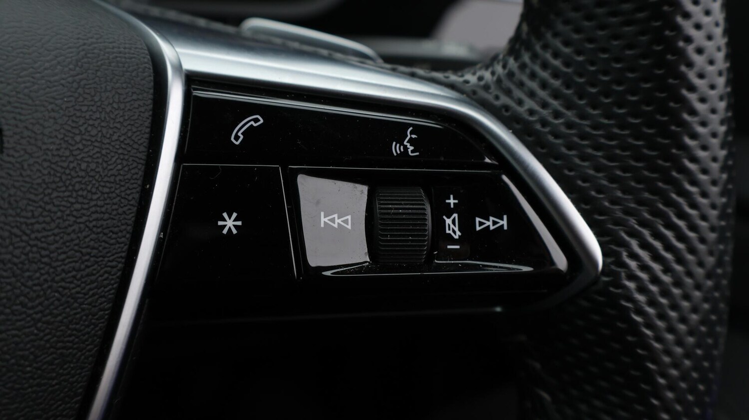 Used Audi e-tron 2020 for sale - 76020434: Photo 45