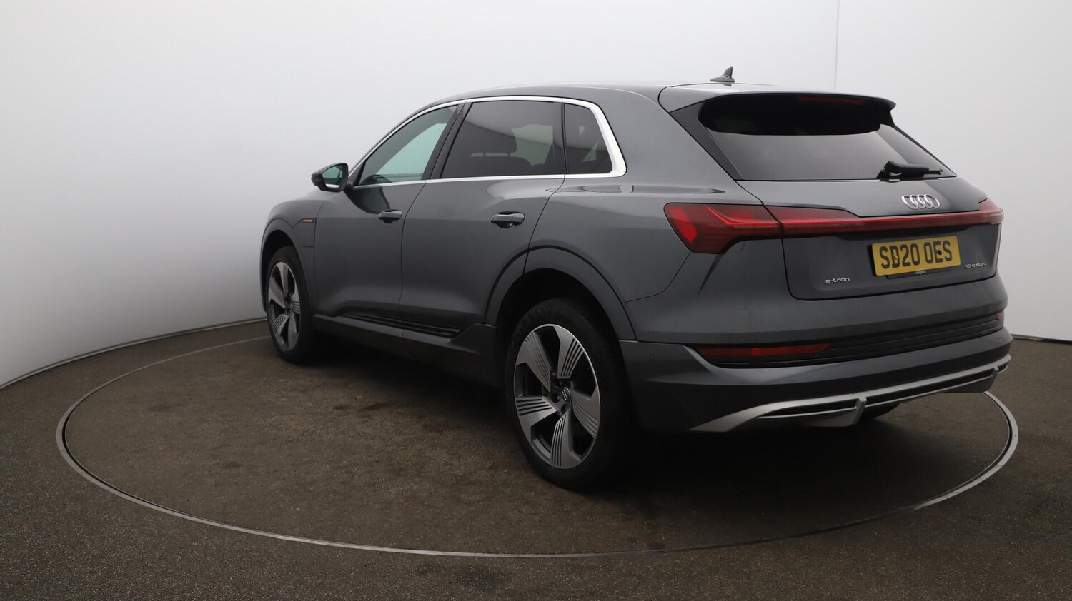 Used Audi e-tron 2020 for sale - 76020434: Photo 65