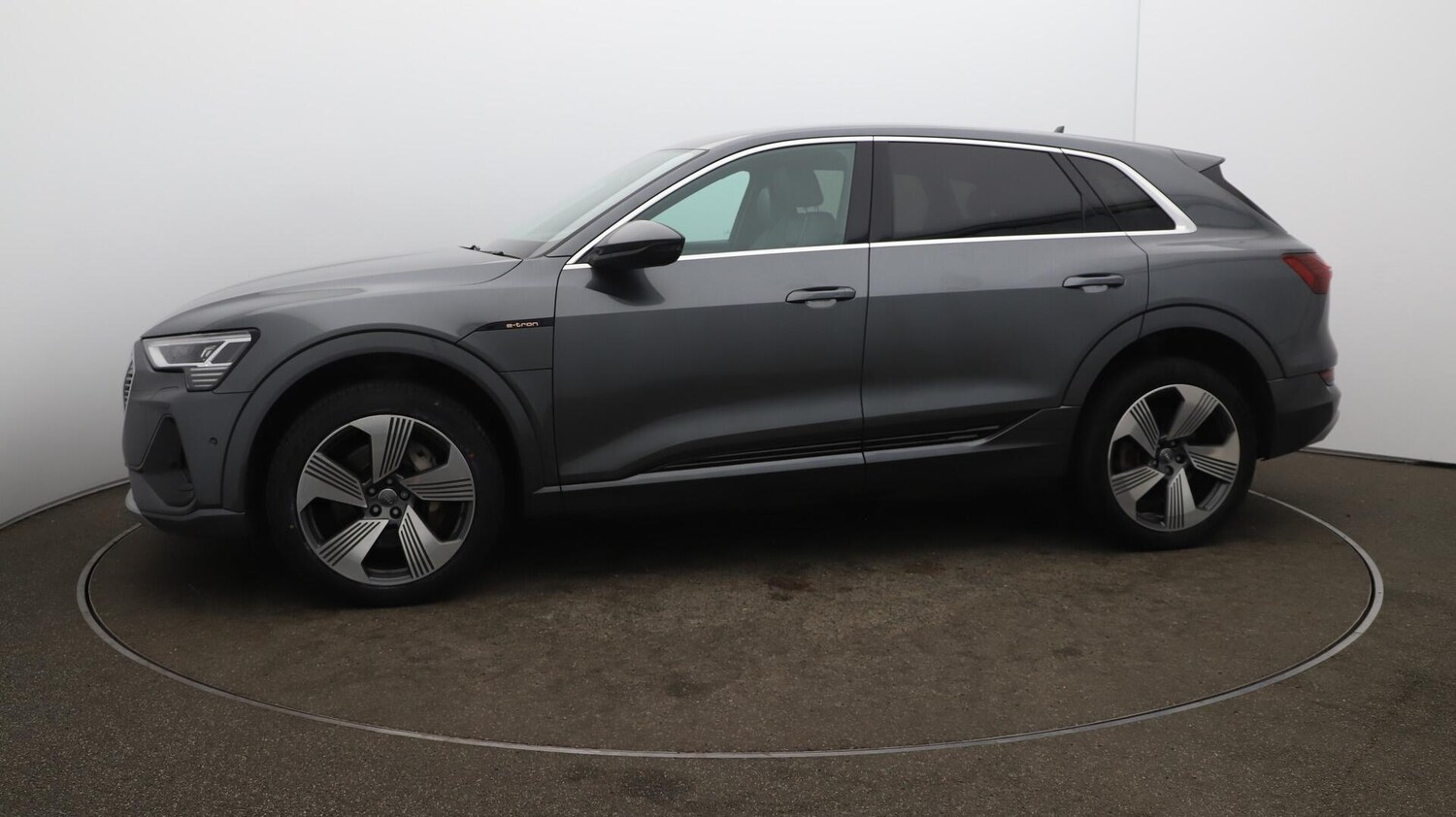 Used Audi e-tron 2020 for sale - 76020434: Photo 69