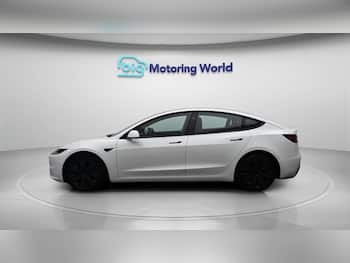 Used Tesla Model 3 2025 for sale - 79732842: Photo