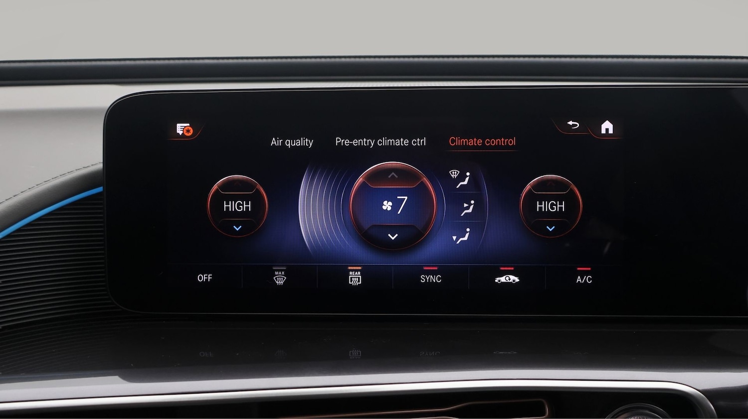 Used Mercedes-Benz EQC 2023 for sale - 77408820: Photo 12