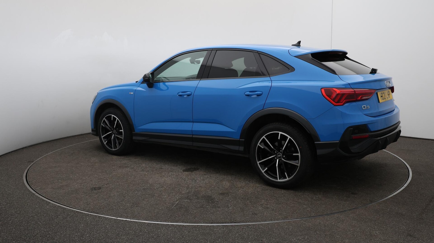 Used Audi Q3 2021 for sale - 75927207: Photo 37