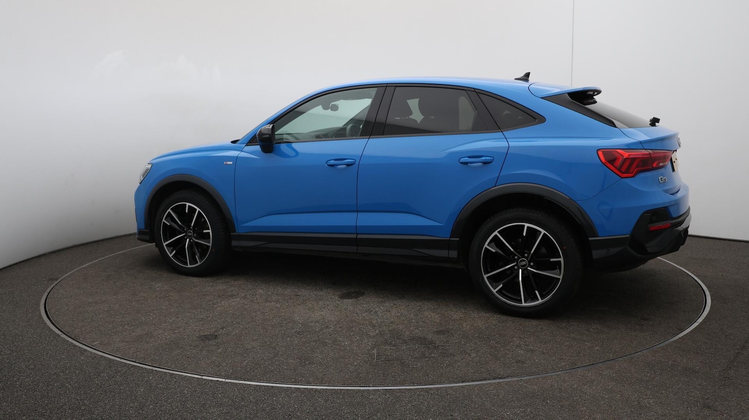 Used Audi Q3 2021 for sale - 75927207: Photo 48