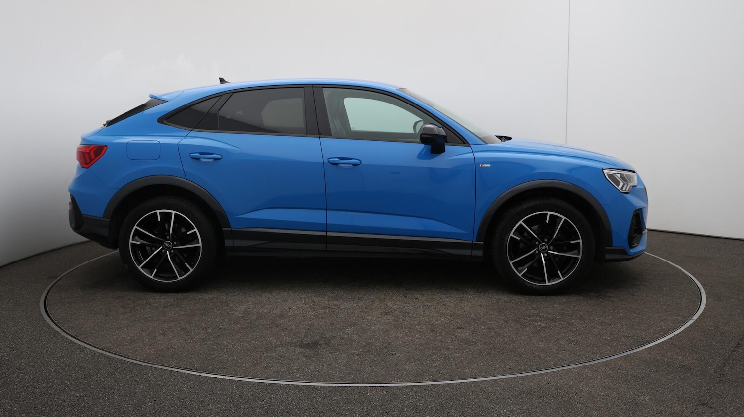 Used Audi Q3 2021 for sale - 75927207: Photo 50