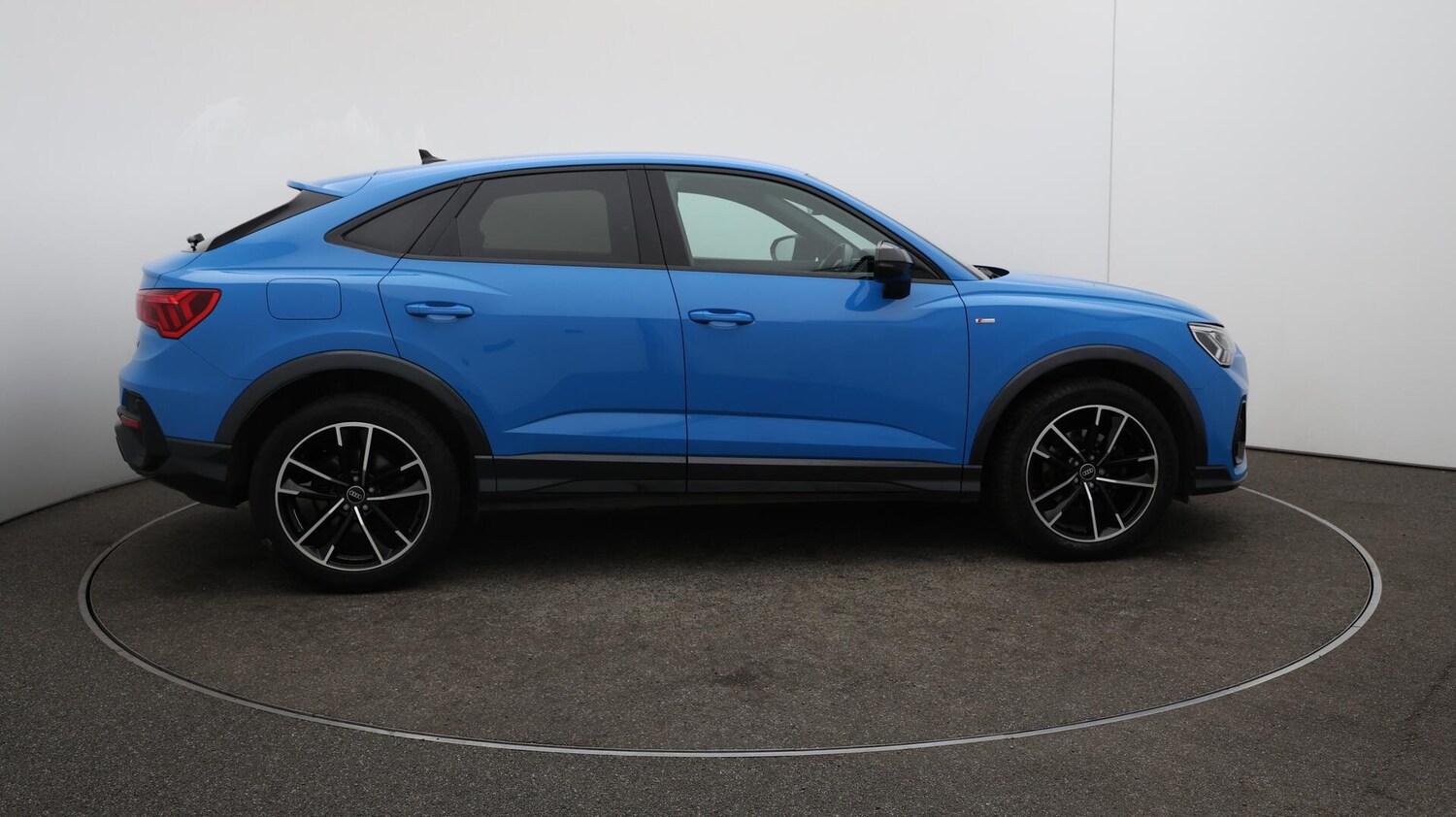 Used Audi Q3 2021 for sale - 75927207: Photo 51