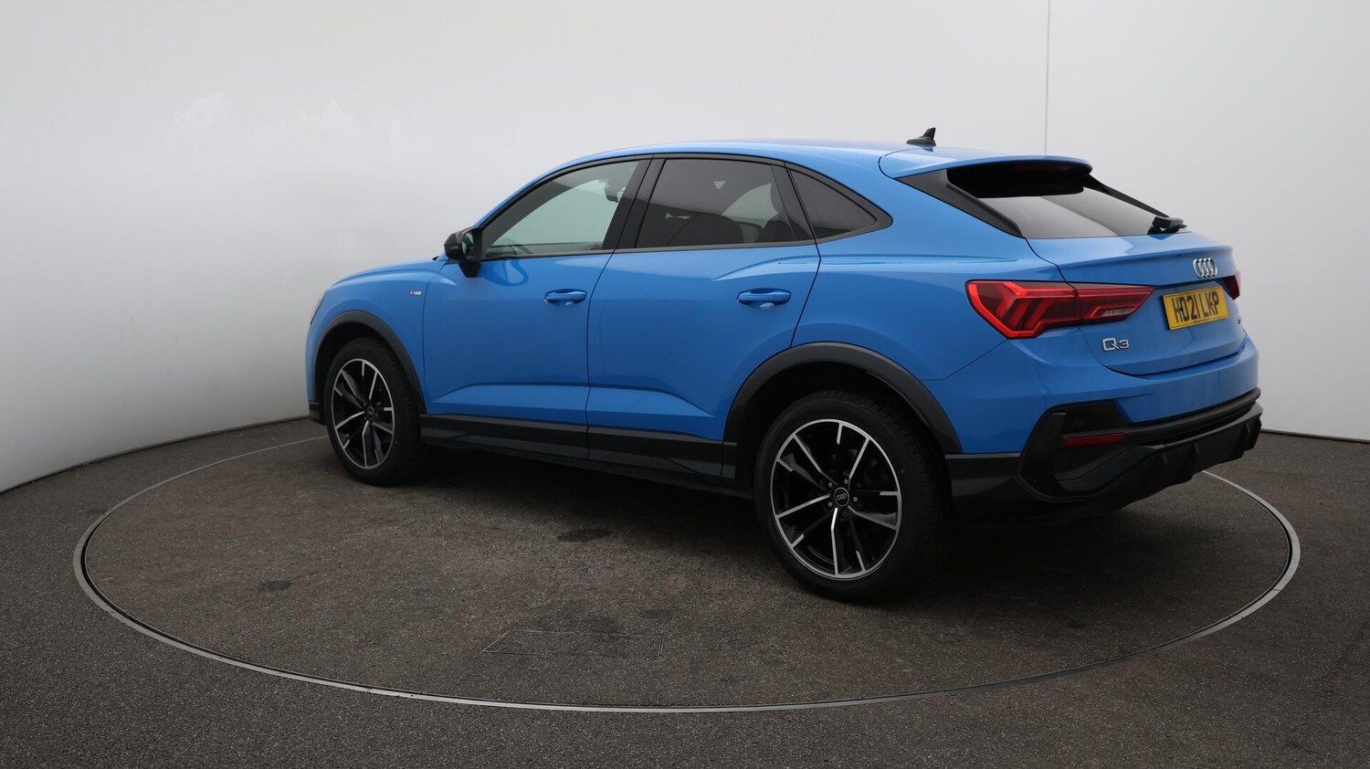 Used Audi Q3 2021 for sale - 75927207: Photo 64