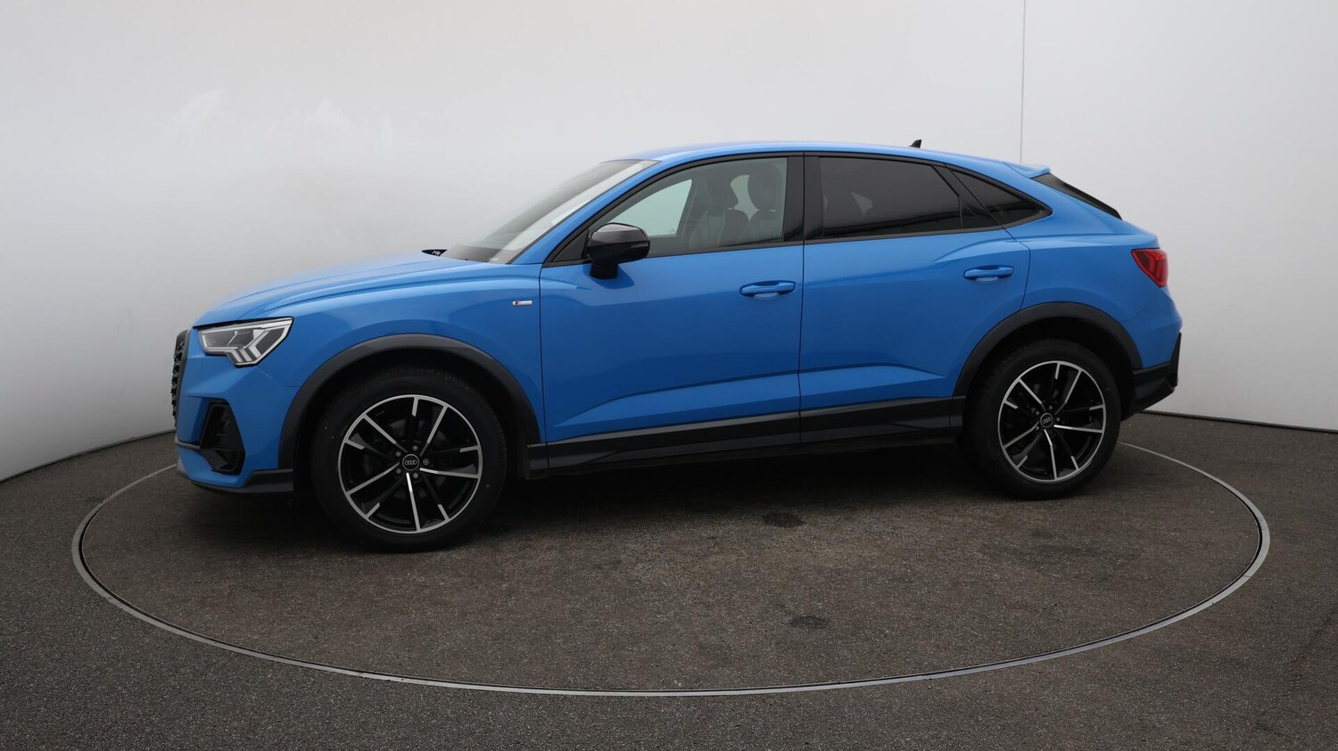 Used Audi Q3 2021 for sale - 75927207: Photo 67