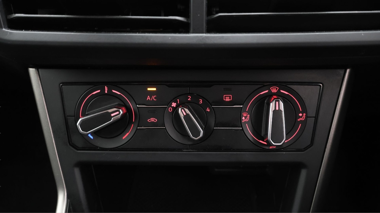 Used Volkswagen Polo 2021 for sale - 77732660: Photo 12