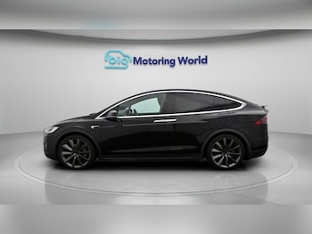 Used Tesla Model X 2020 for sale - 79399331: Photo